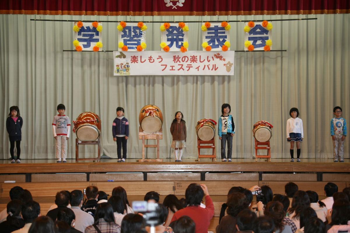 開会のことばを任された1年生たち