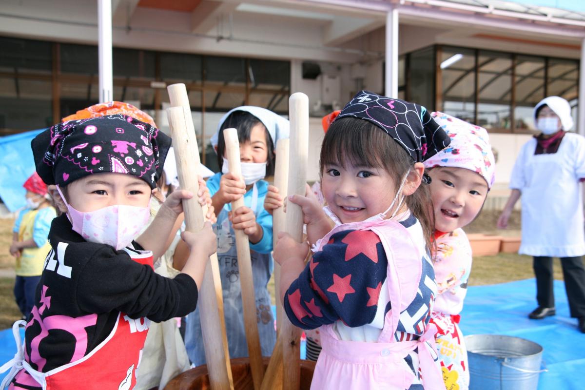 大熊町保育所 もちつき会（2010年12月2日） 写真 2