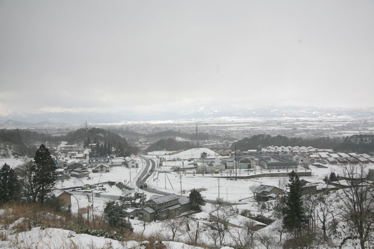 雪の会津-仮設住宅周辺の様子（2012年1月11日） 写真 2