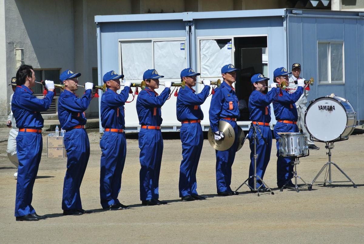 会場に鳴り響いたラッパ隊の演奏