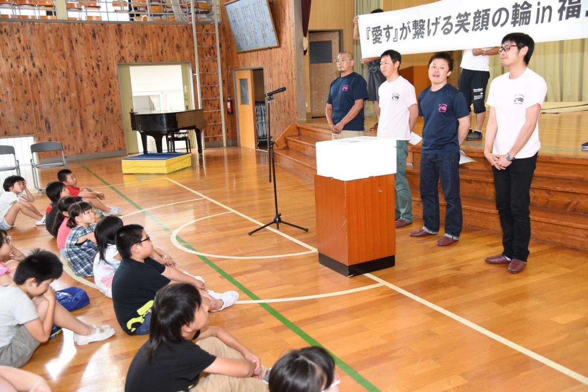 「❤ちくご愛す」を届けてくださったJAふくおか八女筑後地区青年部の皆さん