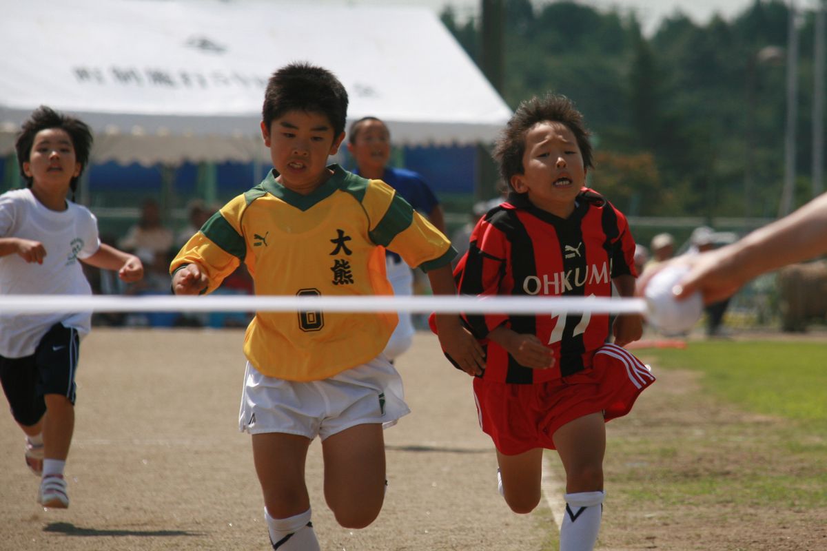 ゴールまであと少し！懸命に走る子どもたち