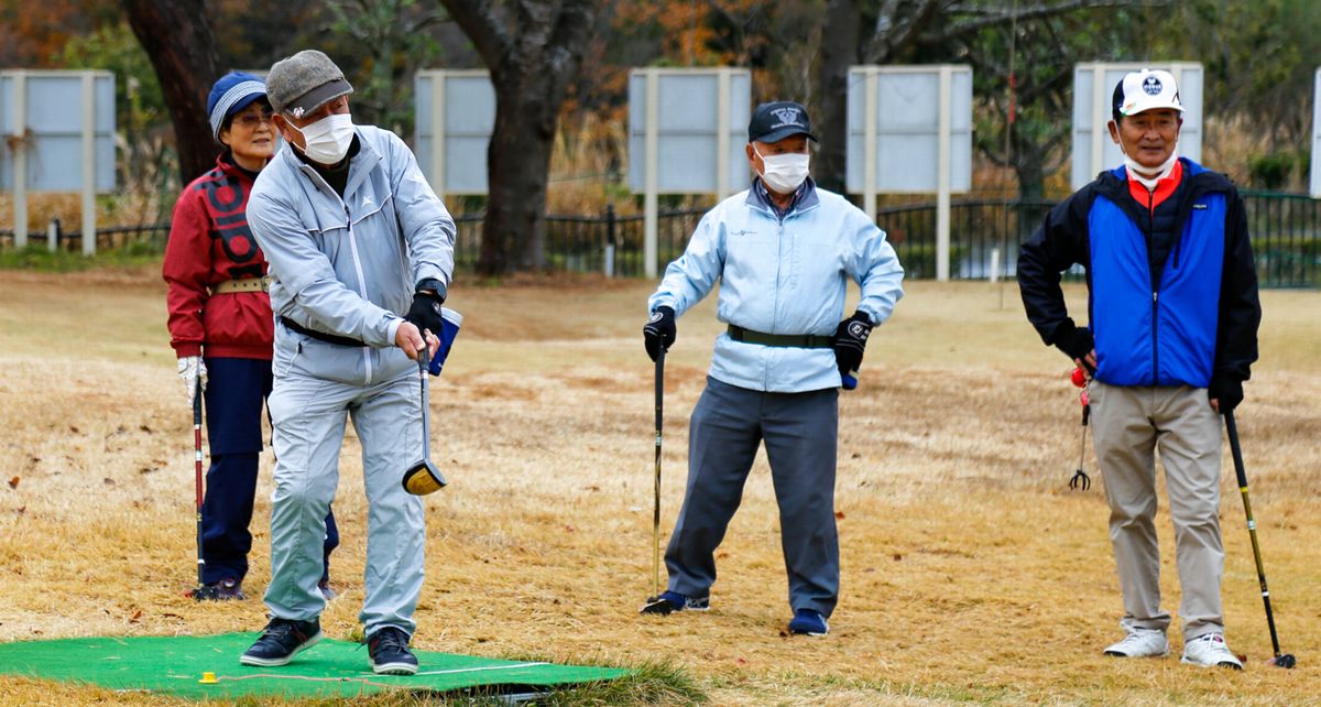 プレーする参加者