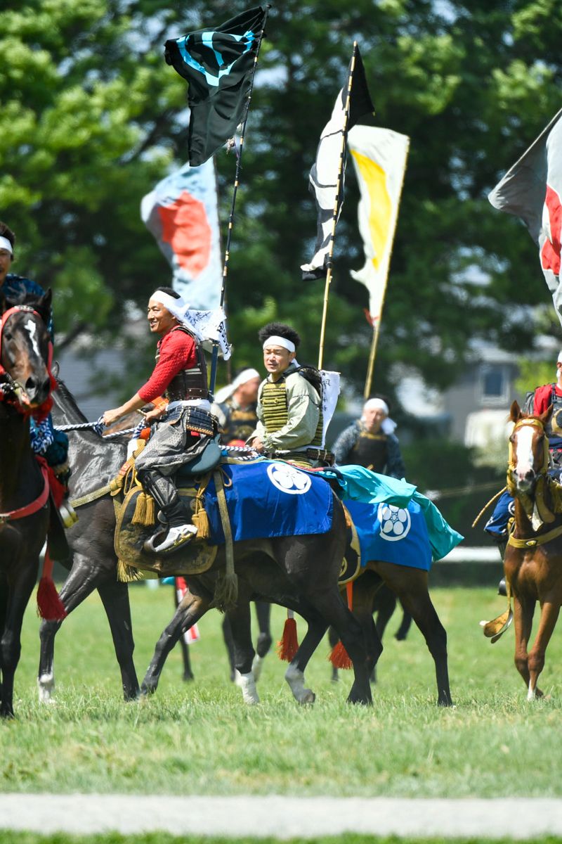 神旗争奪戦で武勲をあげた小野田会長と吉田さん