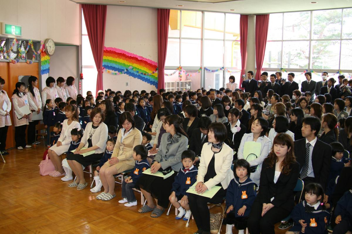 73人の子供たちが入園しました