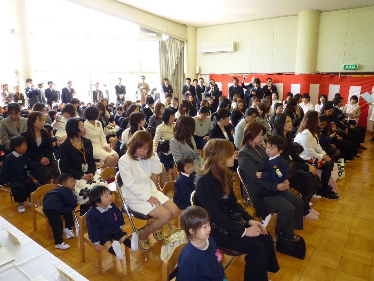 48人の子どもたちが入園しました