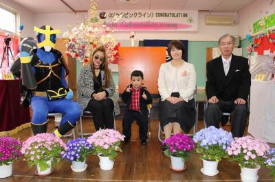 町立幼稚園入学式での記念撮影